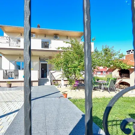 Apartments Duje Bibinje Exterior photo