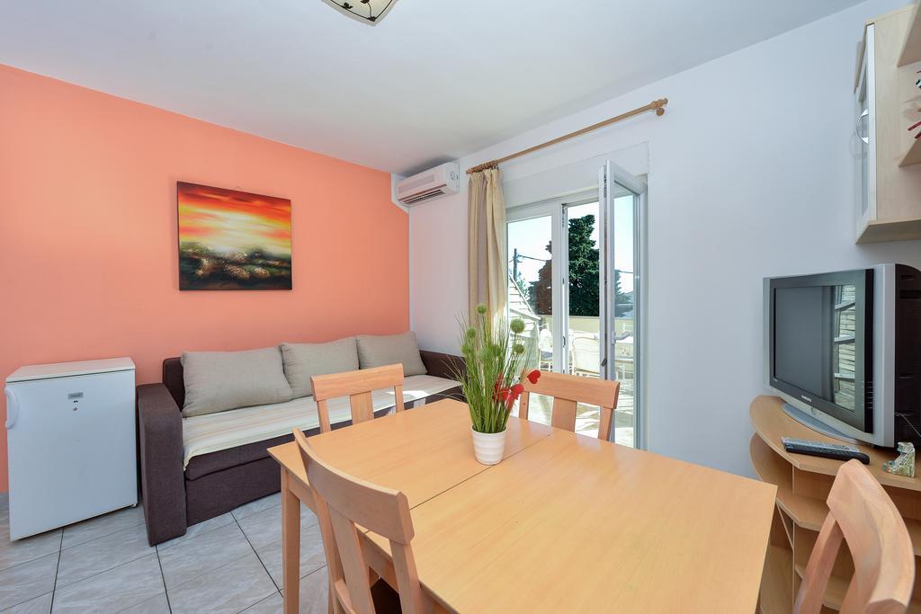 Apartment Duje *